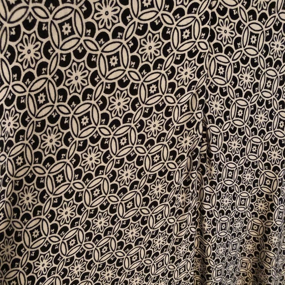 Ladies dress - Picture 6 of 7